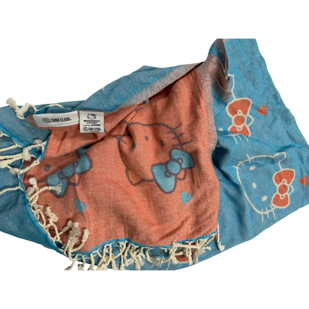 Rare discontinued Sand Cloud Hello Kitty Sanrio Turkish Cotton Beach Towel